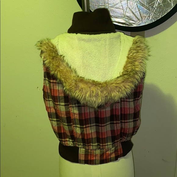 Quilted Vest by Doll House Sz L - Picture 6 of 6